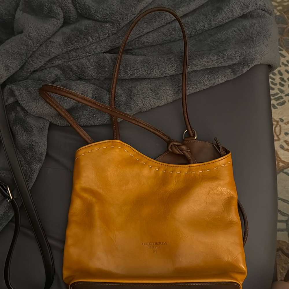 Unique Cuoieria Fiorentina Bag-2 ways to wear!